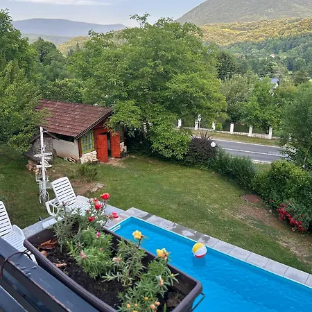 Villa Hill, Za Odmor Sa Bazenom